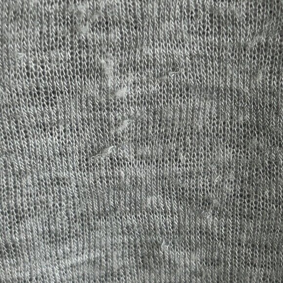 Soprano Gray Casual V Neck Knit Tee Size Small - Picture 2 of 6